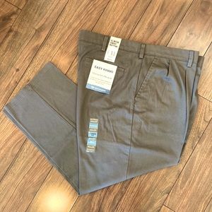 Dockers Easy Khaki Classic Fit Gray- Pleated 40x29